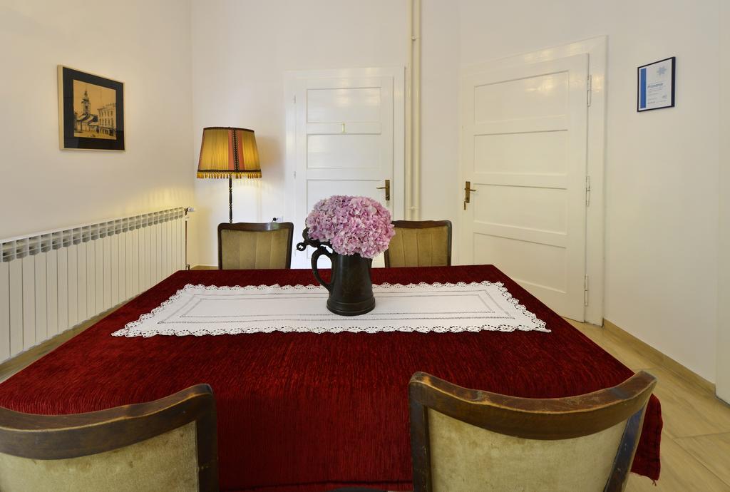 Vila Regina Rooms كارلوفاتش المظهر الخارجي الصورة