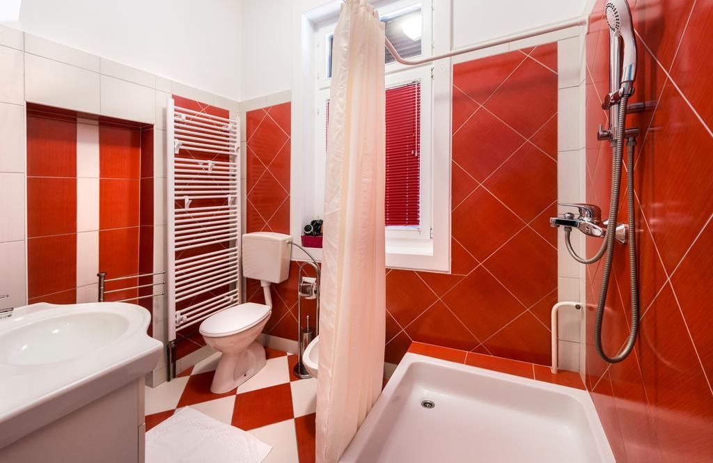 Vila Regina Rooms كارلوفاتش المظهر الخارجي الصورة