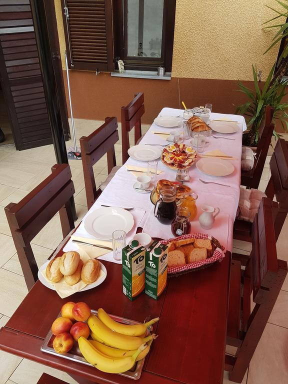 Vila Regina Rooms كارلوفاتش المظهر الخارجي الصورة